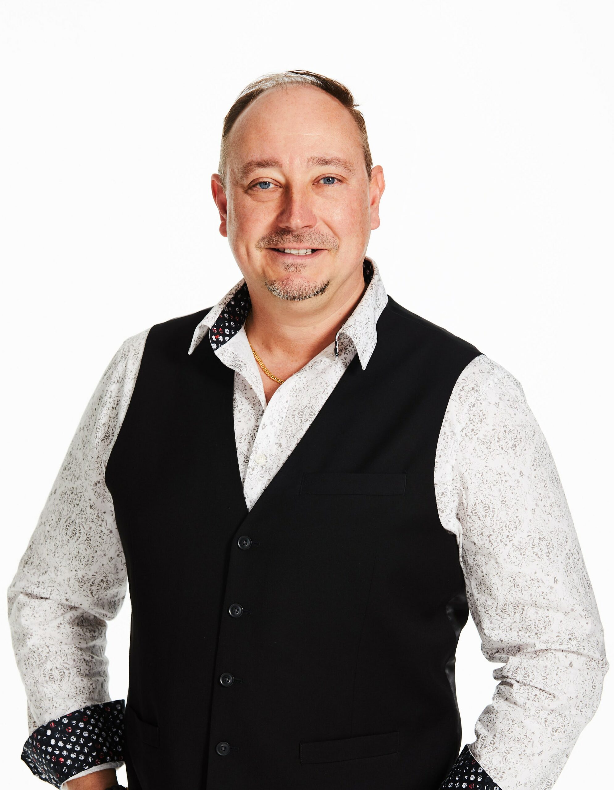 Roberto Ficzere – Top Oakville Real Estate Broker | Dan Cooper Group